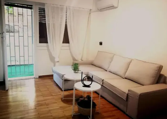 Apartment With Private Patio